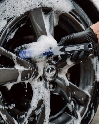 Βούρτσα σπιράλ για καθαρισμό των ζαντών 